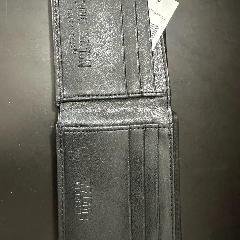 🆕True Religion Bifold Leather Wallet